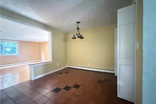 243 Deerfield Rd, Cranston, RI 02920 - Photo 7