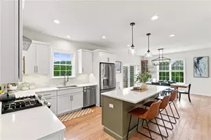 49 Regina Dr, Johnston, RI 02919 - Photo 7