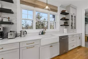 5 Lacey Ct, Smithfield, RI 02917 - Photo 13