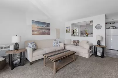 110 Pilgrim Parkway #6, Warwick, RI 02888 - Photo 3