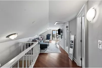 19 Howard Street #3, Newport, RI 02840 - Photo 5