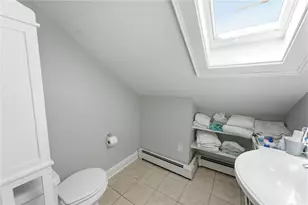 19 Howard St, Newport, RI 02840 - Photo 7
