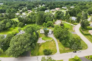 84 Kimberly Ln, Cranston, RI 02921 - Photo 11