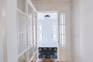 310 Elmgrove Ave, Providence, RI 02906 - Photo 3