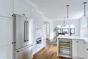 310 Elmgrove Ave, Providence, RI 02906 - Photo 17