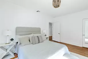 310 Elmgrove Ave, Providence, RI 02906 - Photo 31