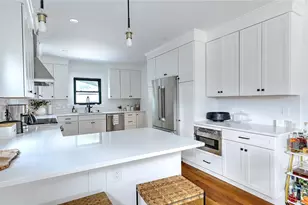 310 Elmgrove Ave, Providence, RI 02906 - Photo 11