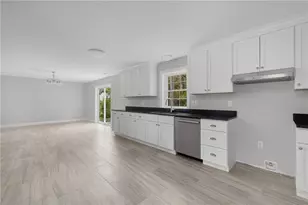 299 Palmer Ave, Warwick, RI 02889 - Photo 5