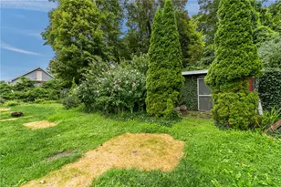 1938 Main Rd, Tiverton, RI 02878 - Photo 43