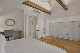 14 Barney St, Newport, RI 02840 - Photo 17