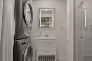 14 Barney St, Newport, RI 02840 - Photo 31