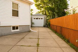 6 Warwick Rd, Pawtucket, RI 02861 - Photo 21