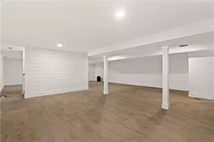95 W Main Rd, Portsmouth, RI 02871 - Photo 35
