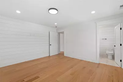 95 W Main Road, Portsmouth, RI 02871 - Photo 27