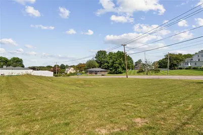 95 W Main Road, Portsmouth, RI 02871 - Photo 39