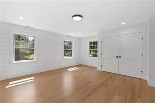 95 W Main Rd, Portsmouth, RI 02871 - Photo 29