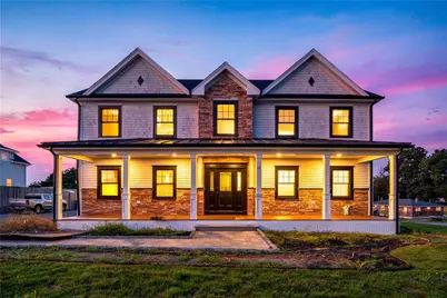 95 W Main Road, Portsmouth, RI 02871 - Photo 1
