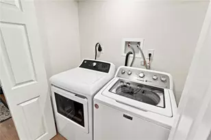 215 Simmonsville Ave, Johnston, RI 02919 - Photo 37