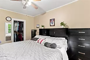 215 Simmonsville Ave, Johnston, RI 02919 - Photo 21