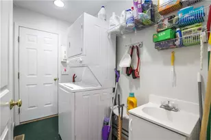 40 Charlene Ave, Westerly, RI 02891 - Photo 23
