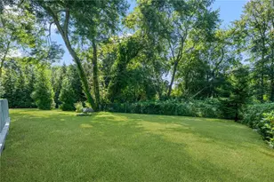 7 Cantone Rd, Narragansett, RI 02882 - Photo 5