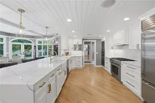 67 Love Ln, Warwick, RI 02886 - Photo 3