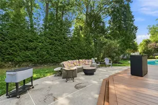 67 Love Ln, Warwick, RI 02886 - Photo 11