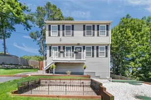 44 Dion Ave, Coventry, RI 02816 - Photo 3