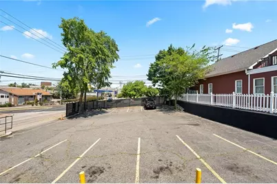 110 School Street, Pawtucket, RI 02860 - Photo 5