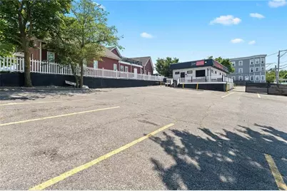 110 School Street, Pawtucket, RI 02860 - Photo 9
