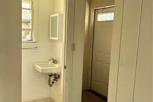 100 Puritan Dr, Warwick, RI 02888 - Photo 5