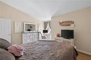 735 Willett Ave, East Providence, RI 02915 - Photo 21