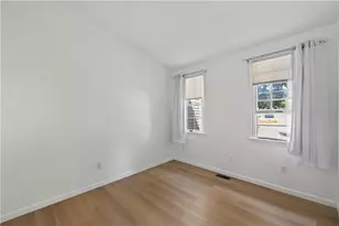 735 Willett Ave, East Providence, RI 02915 - Photo 23
