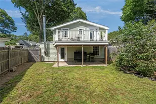 225 Waldron Ave, North Kingstown, RI 02852 - Photo 9