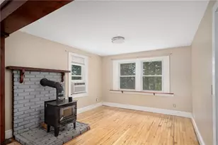 22 Robbins Dr, Coventry, RI 02816 - Photo 11