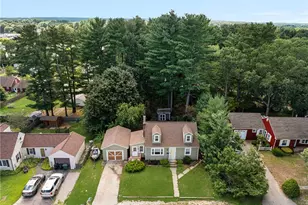 22 Robbins Dr, Coventry, RI 02816 - Photo 25