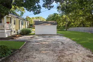 34 Wuddall Ave, Warwick, RI 02889 - Photo 17