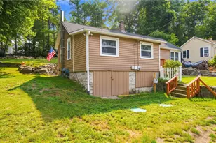 27 Lake Shore Dr, Glocester, RI 02814 - Photo 3