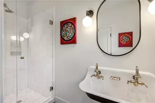 119 Spring St, Newport, RI 02840 - Photo 31