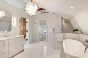 119 Spring St, Newport, RI 02840 - Photo 41