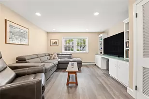 10 Cherry Ln, Barrington, RI 02806 - Photo 21