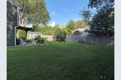 10 Cherry Lane, Barrington, RI 02806 - Photo 5