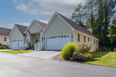 1421 Douglas Avenue #L, North Providence, RI 02904 - Photo 1