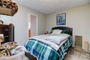 1421 Douglas Ave, North Providence, RI 02904 - Photo 25