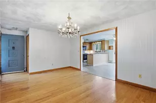 51 Argonne St, Johnston, RI 02919 - Photo 13