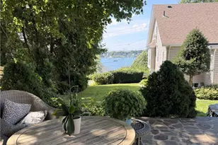 1536 Main Rd, Tiverton, RI 02878 - Photo 15