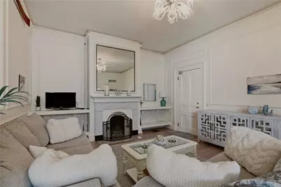 46 Chastellux Avenue #M2, Newport, RI 02840 - Photo 7
