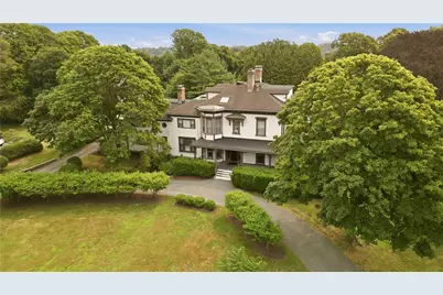46 Chastellux Avenue #M2, Newport, RI 02840 - Photo 1