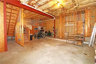 359 Main Rd, Tiverton, RI 02878 - Photo 37