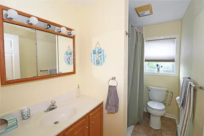359 Main Road, Tiverton, RI 02878 - Photo 21